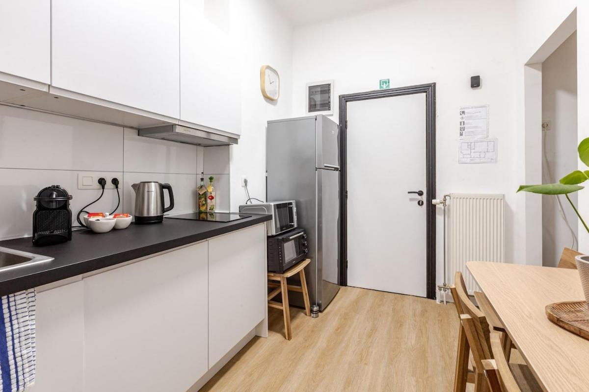 Cosy Appartement Met Tuin In Centrum Antwerpen Gratis Parking Free Parking! Ngoại thất bức ảnh